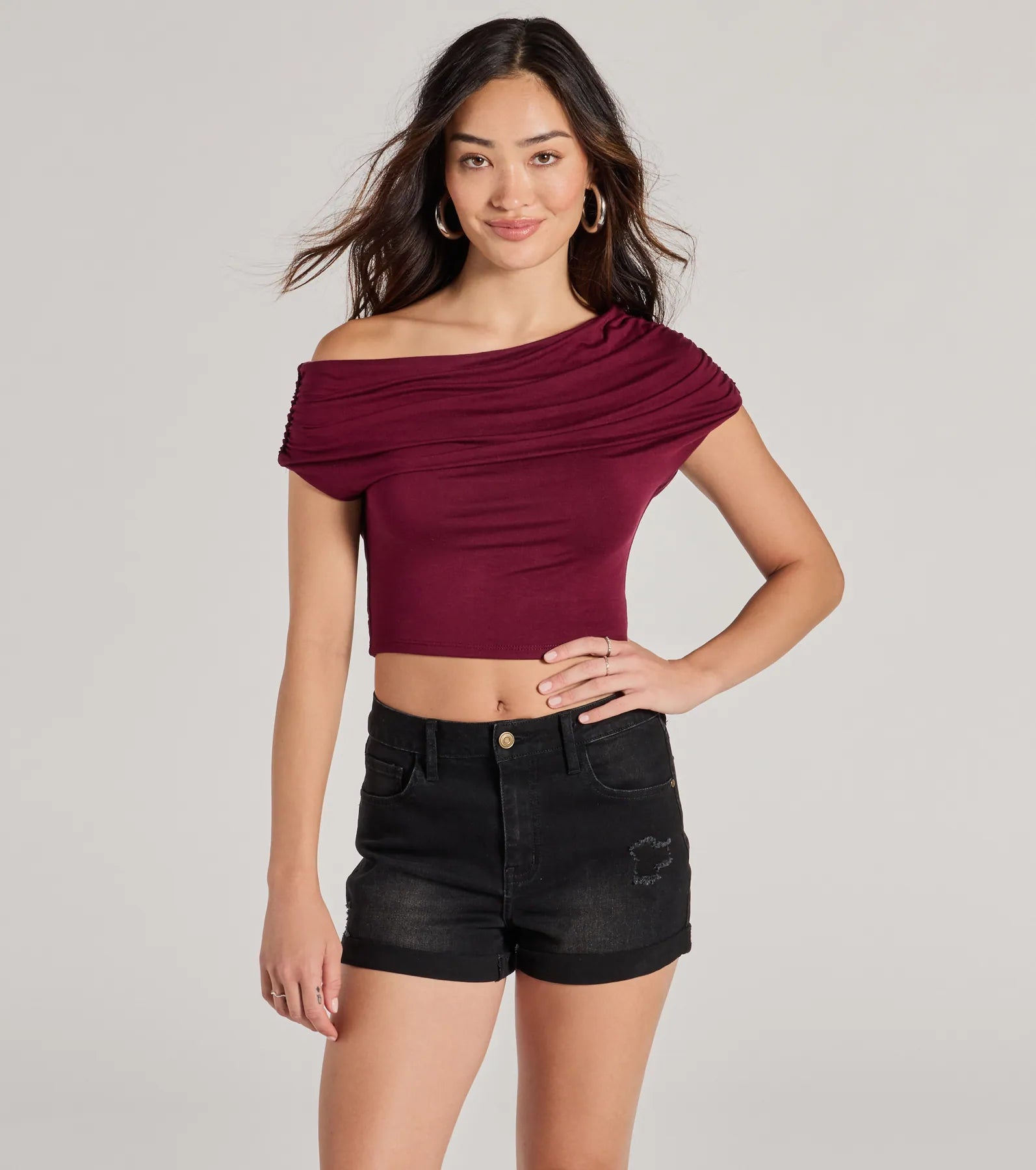 Modern Chic One-Shoulder Crop Top Geometric